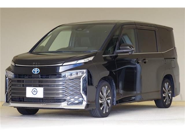 Toyota Voxy HV