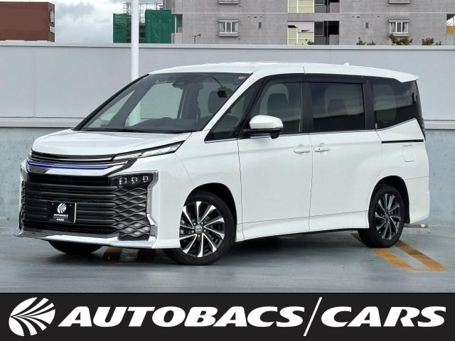 Toyota Voxy HV