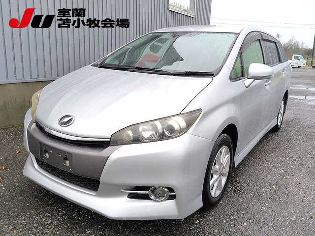 2013 Toyota Wish